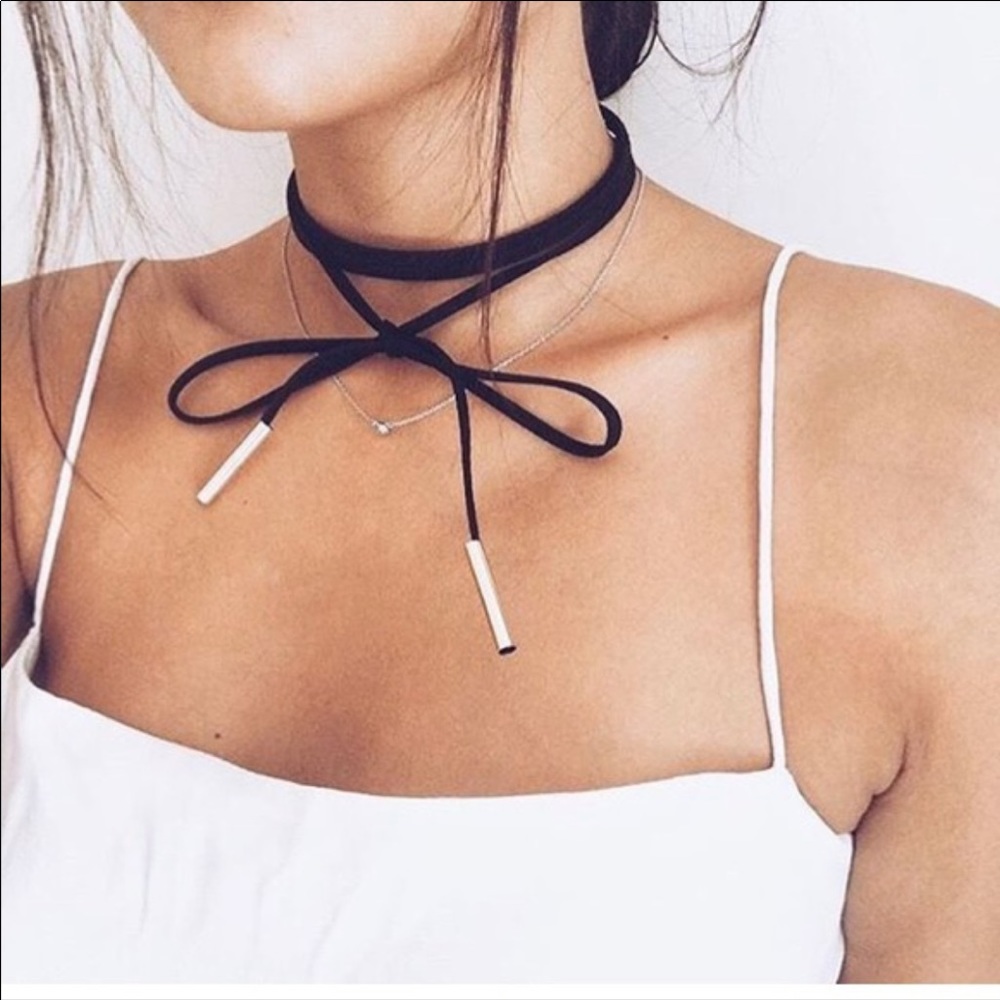 Black Tie Suede Chocker